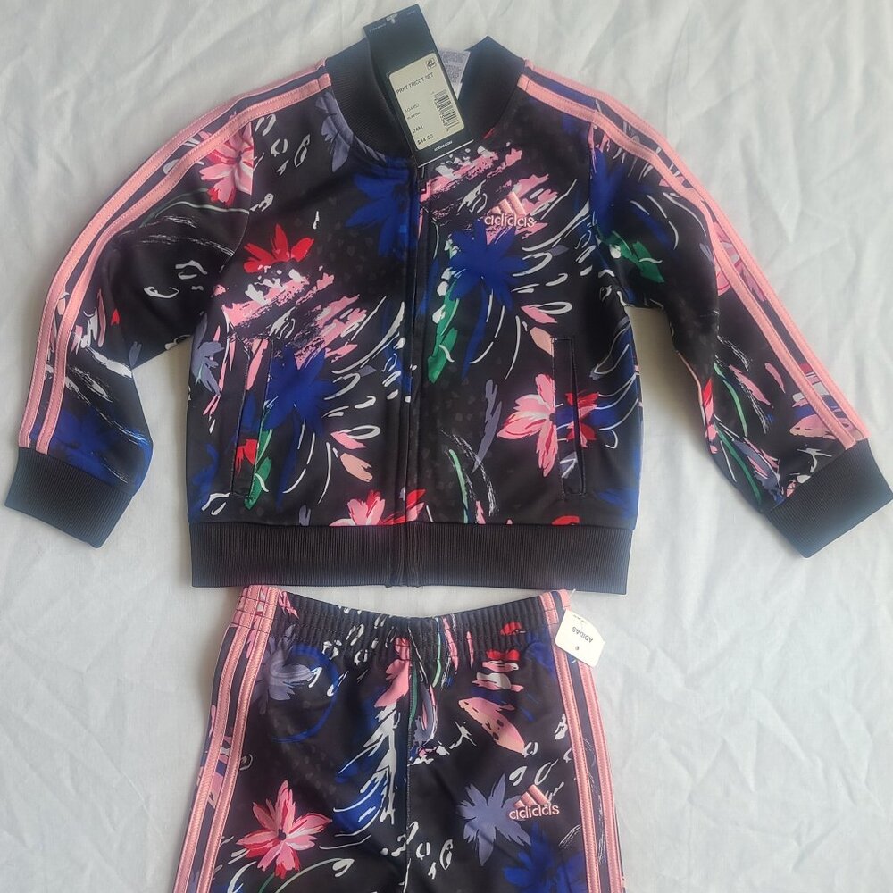 NWT Adidas Infant 2pc set